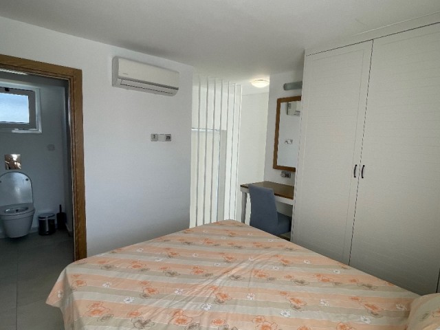 Alsancak-Girne 2+1 Tagesmiete Penthouse