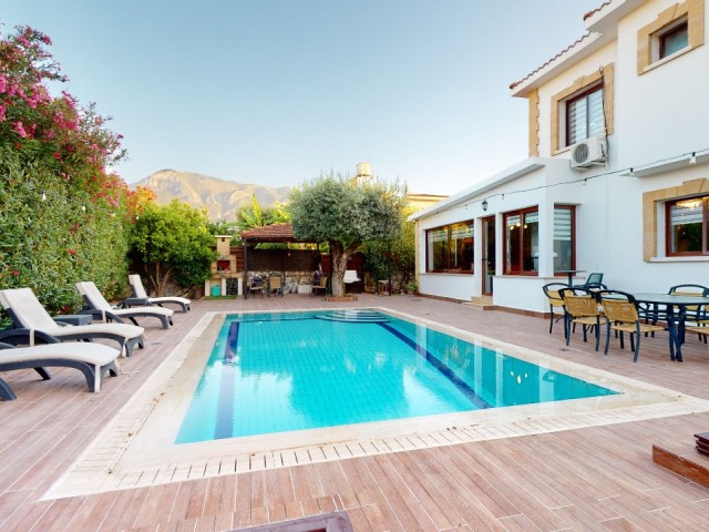 4+2 Villa mit privatem Pool | Kyrenia | Ozankoy