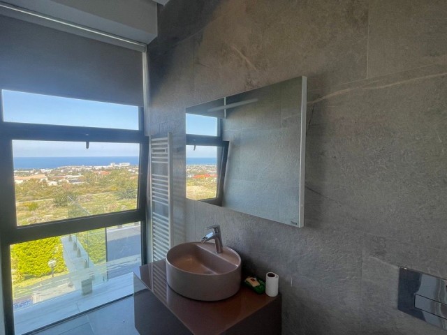 4 Bedroom Modern Villa In Kyrenia, Çatalköy
