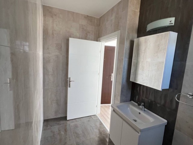 İskele Long Beach'te satılık çatı teraslı 1+1 penthouse