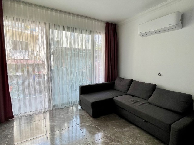 Lapta'da satılık 1+1 full eşyalı daire