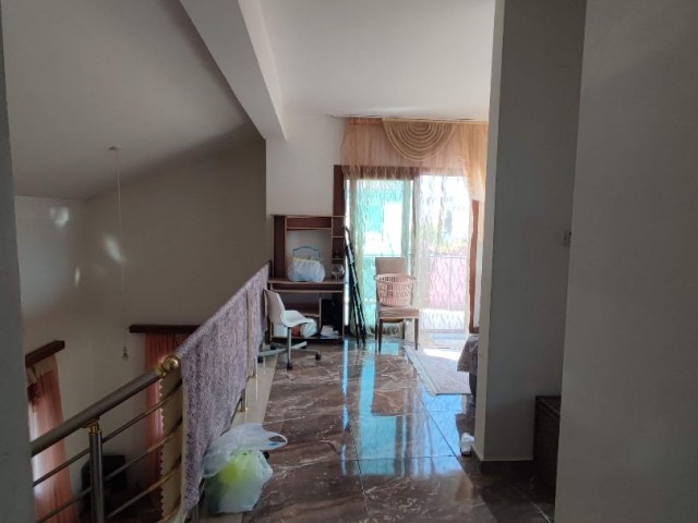 3+1 Villa Close to Alsancak Merit Hotels Area 