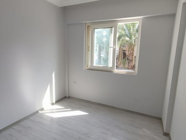 3+1 Wohnung im Zentrum von Kyrenia