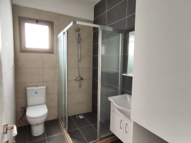 Ground Floor 2+1 flat for sale in Kyrenia Alsancak