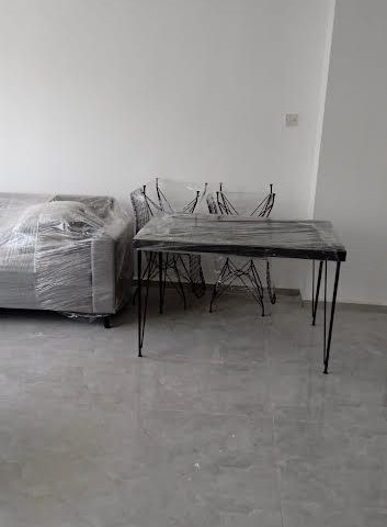 HAVUZLU SİTEDE   TERASLI SATILIK DAİRE