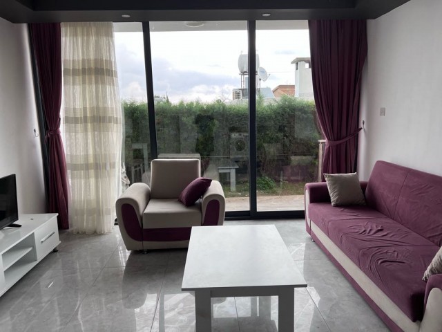 APARTMENT FOR RENT IN SITE WITH POOL