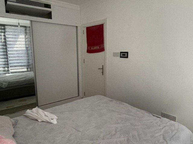 WOHNUNG ZUM VERKAUF IN LAPTADA MIT PRIVATER TERRASSE