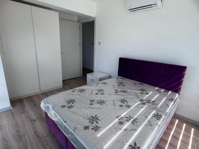 GİRNE MERKEZDE 3+1 SIFIR EŞYALI DAİRE