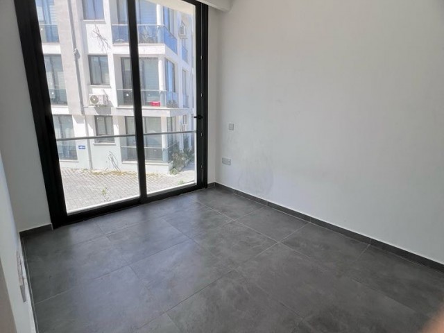 UNFURNISHED FLAT FOR RENT IN A SITE WITH POOL