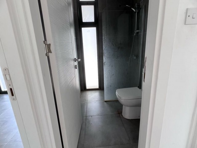 UNFURNISHED FLAT FOR RENT IN A SITE WITH POOL