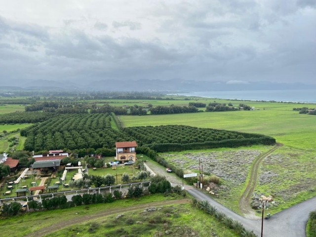 Lefke Gazıverende 2+1 satılık eşyasız Penthouse 