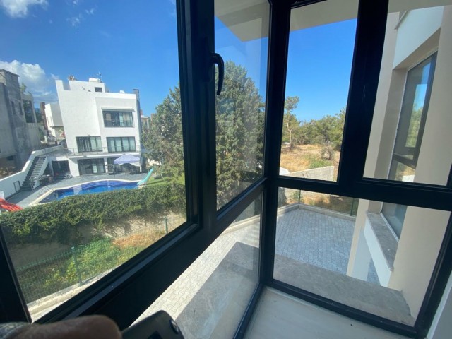 2+1 flat for sale in Kyrenia Center ** 