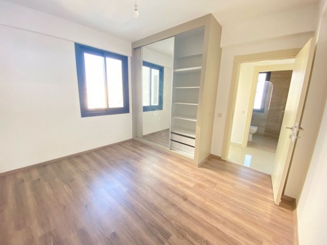 2 +1 zero apartment for sale in the center of Kyrenia ** 