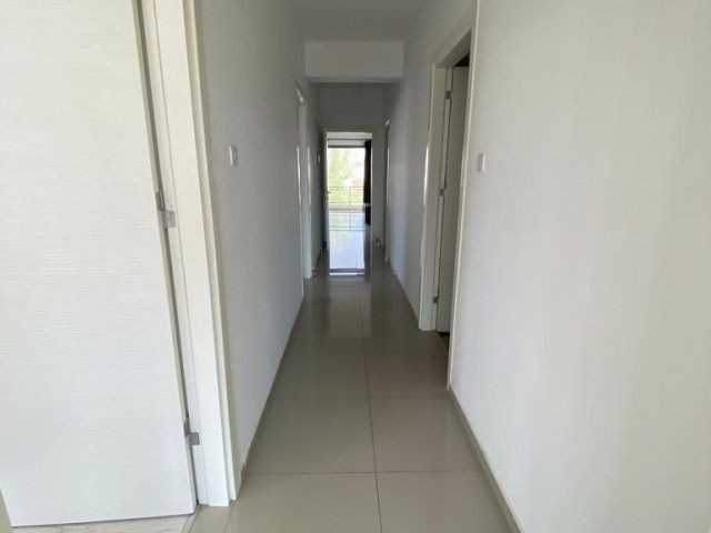 3+1 Wohnung Zu Verkaufen in Nikosia mitreissend ** 