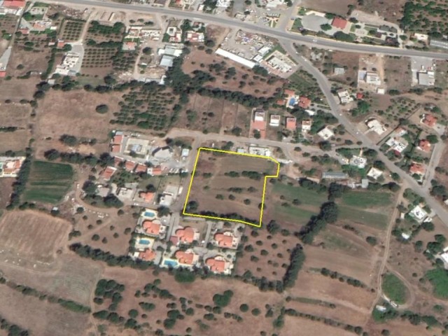 500 meters from Girne/Karsiyaka Dörtyol Coffeehouse ** 