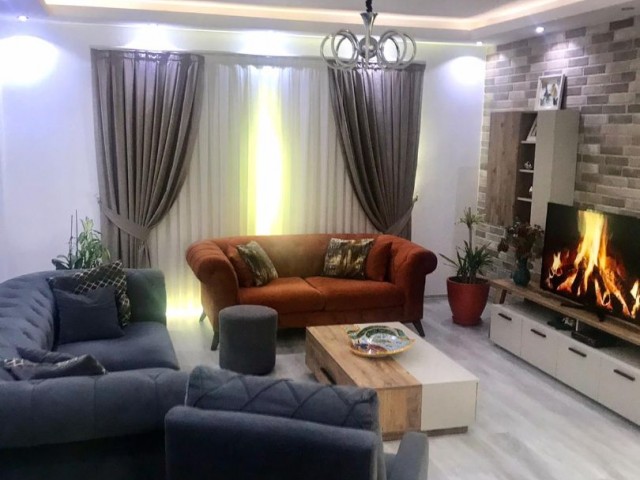 Zeytinlik Bölgesinde 3+1 Satılık İkiz Villa