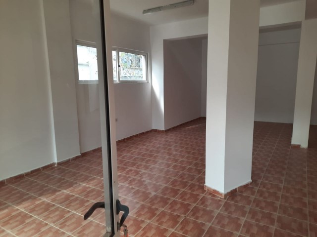 Shop To Rent in Yukarı Girne, Kyrenia