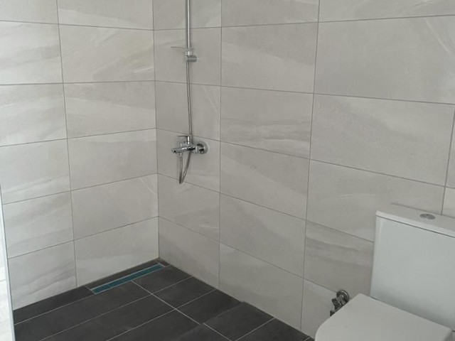 ALSANCAK MERKEZDE ATATÜRK BÜSTÜ YANI 3+1 SATILIK DAİRE