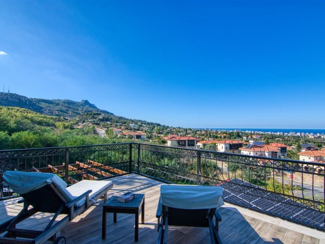 MOUNTAIN AND SEA VIEW VILLA FOR SALE IN BELLAPAIS ** 