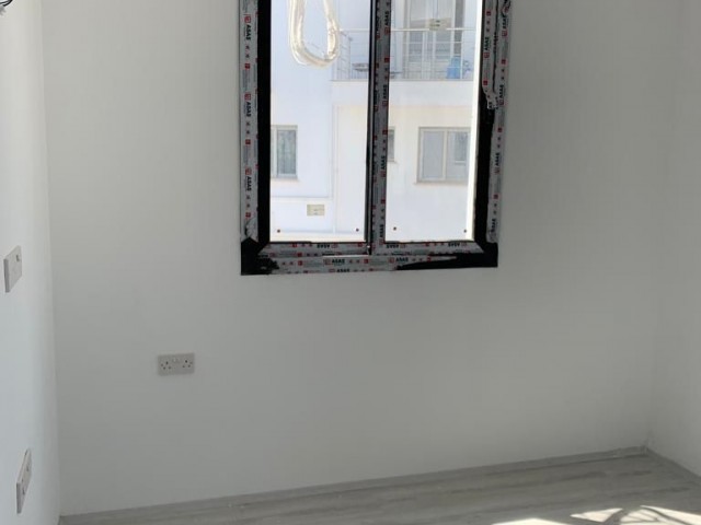 ALSANCAK MERKEZDE EŞYASIZ KİRALIK 2+1 DAİRE 