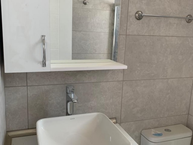 ALSANCAK MERKEZDE EŞYASIZ KİRALIK 2+1 DAİRE 