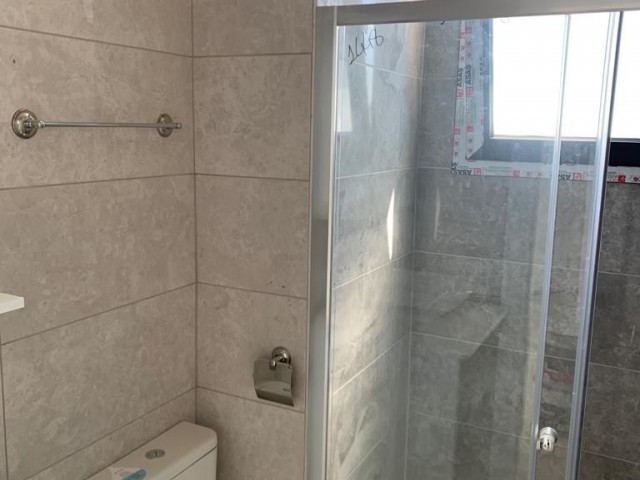 ALSANCAK MERKEZDE EŞYASIZ KİRALIK 2+1 DAİRE 