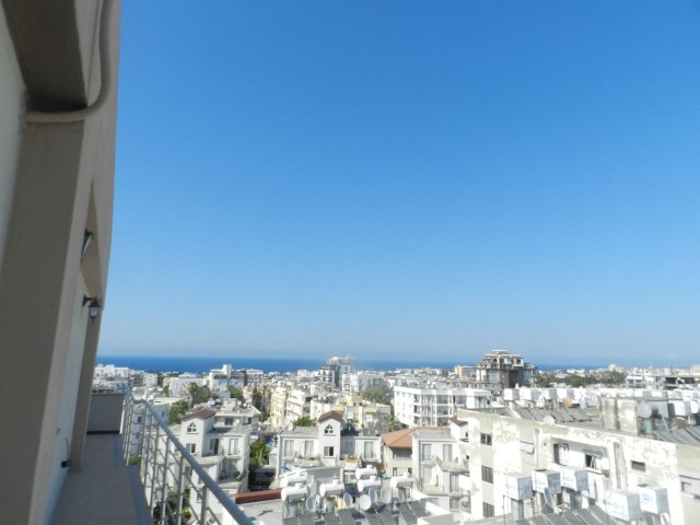 Girne Merkez'de 2+1 Satılık Penthouse