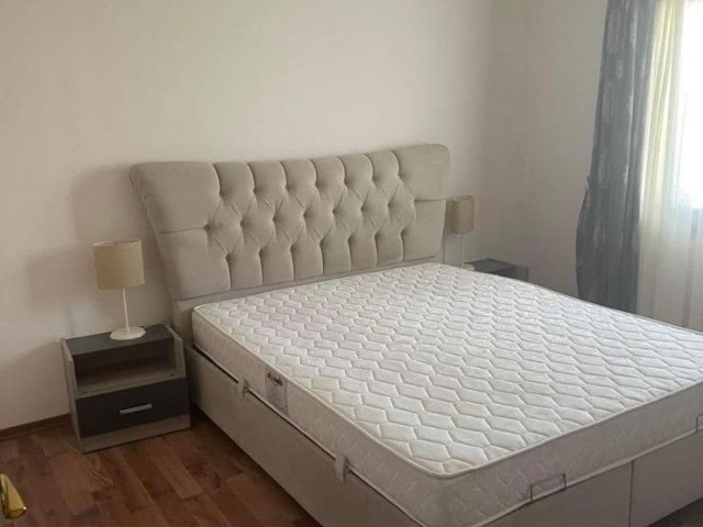 KYRENIA / OLIVENHAIN 3 + 1 WOHNUNG ZU VERKAUFEN ** 