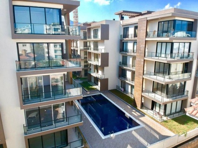 2 + 1 APARTMENT FOR SALE WITH SHARED POOL IN THE CENTER OF KYRENIA ** 