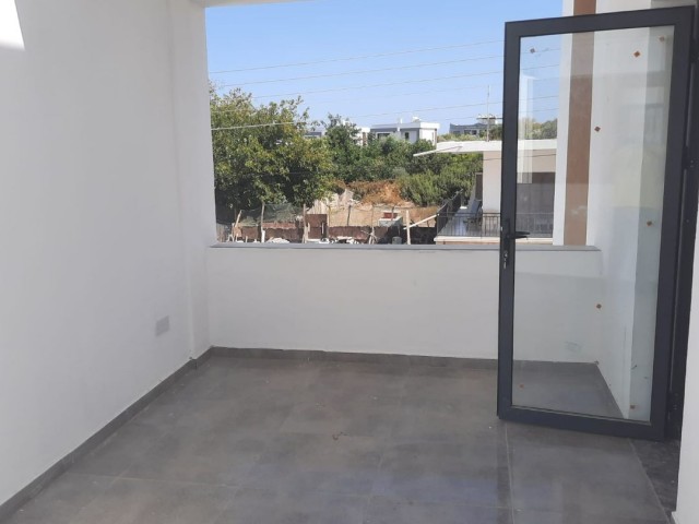 KYRENIA ALSANCAK 2 + 1 VILLA ** 