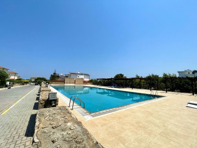 VILLA ZUM VERKAUF IN KYRENIA KARAKUM MIT GROßEM GARTEN ** 