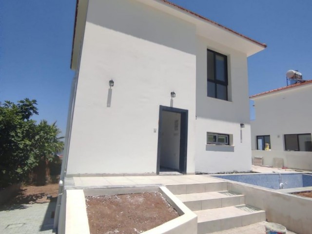 Luxus 4 + 1 Triplex Villa mit Panoramablick auf die Berge und das Meer mit privatem Pool in chatalköy ** 