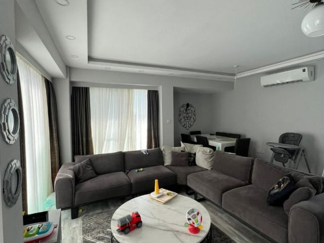 GİRNE MERKEZ'DE SATILIK 3+1 PENTHOUSE