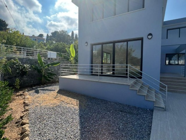 4 + 1 MODERN VILLA FOR SALE IN CATALKÖY ** 