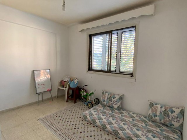 GİRNE MERKEZ SATILIK 2+1 DAİRE