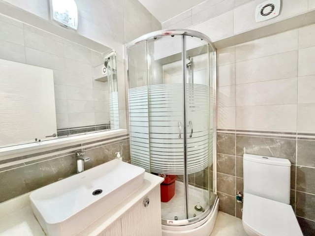 Flat For Sale in Yukarı Girne, Kyrenia