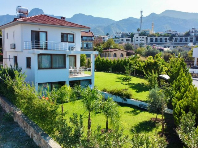 Triplex Villa for Sale in Çatalköy, Kyrenia, Within Walking Distance to the Sea!