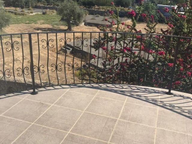 Villa To Rent in Çatalköy, Kyrenia