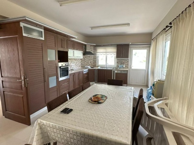 GİRNE BOĞAZKÖY 3+1 VILLA FOR SALE WITH TURK MALI POOL