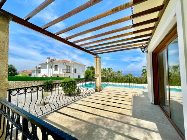 DETACHED VILLA FOR SALE WITH PRIVATE SWIMMING POOL WITH WONDERFUL MOUNTAIN AND SEA VIEWS IN THE EXCLUSIVE AREA OF ÇATALKÖY