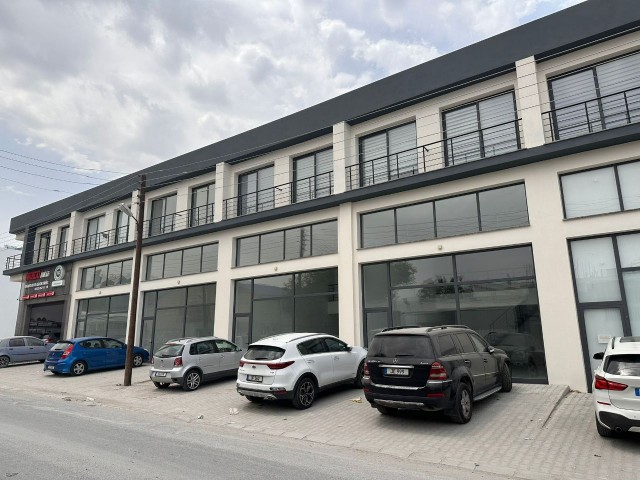 FULLY FURNISHED TURKISH FLAT FOR SALE IN KARAOĞLANOĞLU INDUSTRIAL ZONE