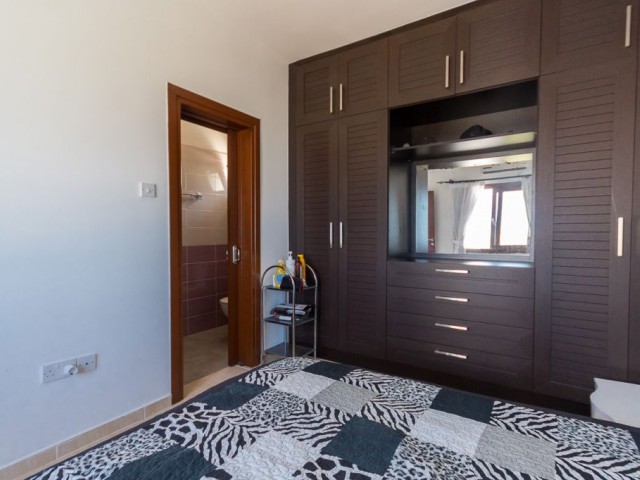 GIRNE -KARMI VILLAGE , MUSTAKIL TRIPLEX VILLA, 3 YATAK ODALI , 254 M2 ,HAVUZLU , MANZARALI    TEL : 0542 867 1000