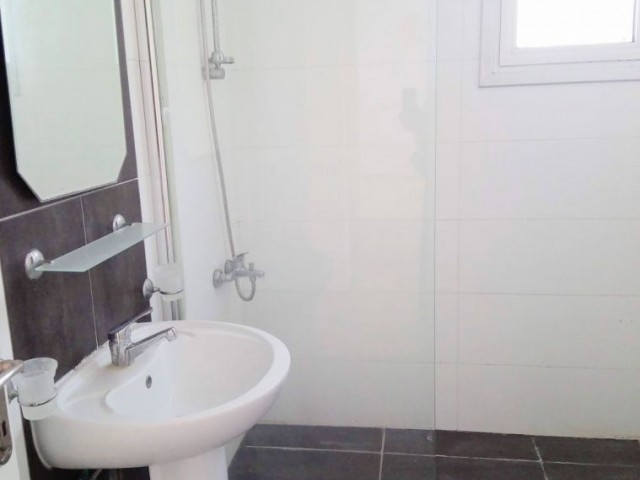 GIRNE MERKEZDE MUKEMMEL KONUMDA 2+1 PENTHOUSE YENI LIMAN CIVARINDA 0533-829-71-29