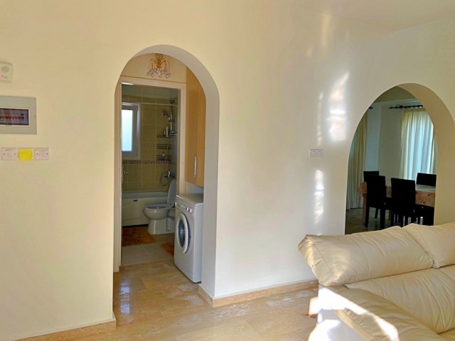 GIRNE KARSIYAKA , BEAUTIFUL DETACHED VILLA WITH POOL , CLOSE TO SEA , GARDEN , PARKING , FURNISHED , GREAT VALUE FOR MONEY 