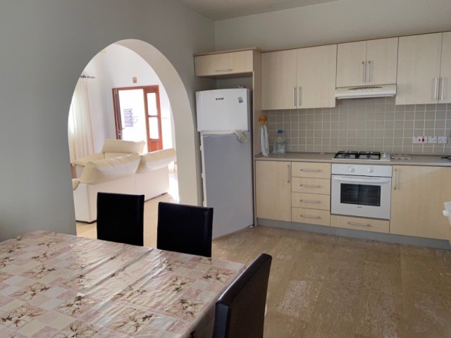 GIRNE KARSIYAKA , BEAUTIFUL DETACHED VILLA WITH POOL , CLOSE TO SEA , GARDEN , PARKING , FURNISHED , GREAT VALUE FOR MONEY 