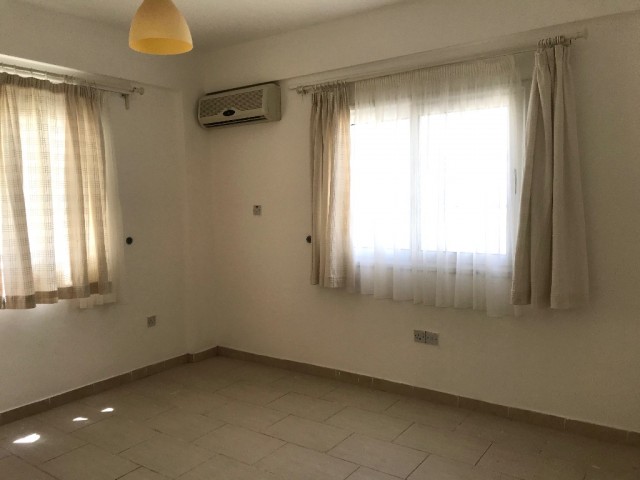 Flat For Sale in Girne Merkez, Kyrenia