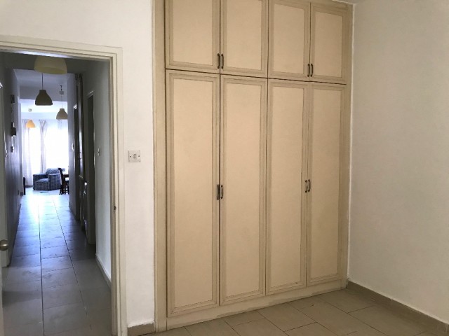 Flat For Sale in Girne Merkez, Kyrenia