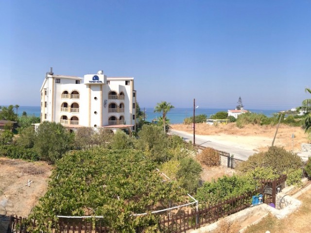 GIRNE-KARAOGLANOGLU, am Meer, 400 M2 , VILLA mit 5 Schlafzimmern, 1600 M2 Grundstück TEL: 0542 8671000 ** 