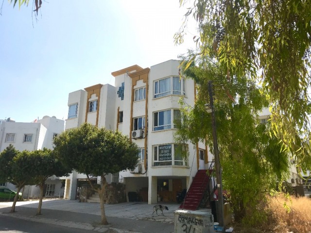 THE APARTMENT IS LOCATED IN THE CENTER OF KASKAR DISTRICT, WITH SUPER DECOR,NO COST, LARGE 3+2 APARTMENT , 135 M2, CREDIT CARD TEL : 0542 867 1000 ONER ** 