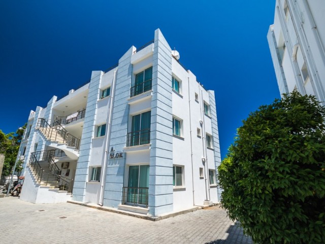 GIRNE LAPTA, GENIS 2+1 DAIRE, 85 M2, großer BALKON, Gemeinschaftspool, Parkplatz, Aussicht ** 